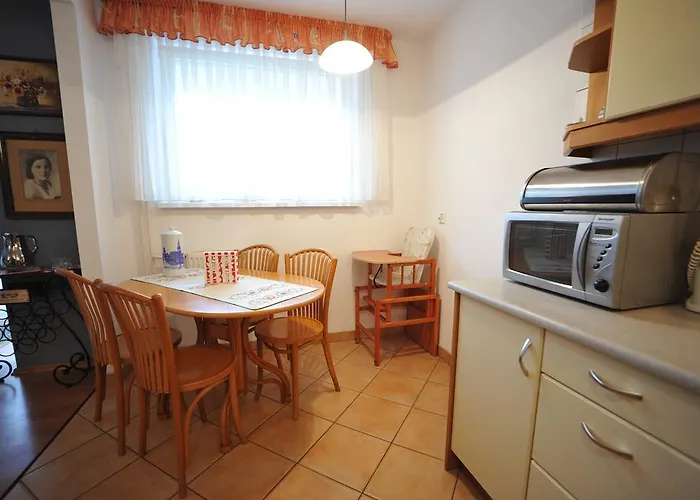 Apartament Tais