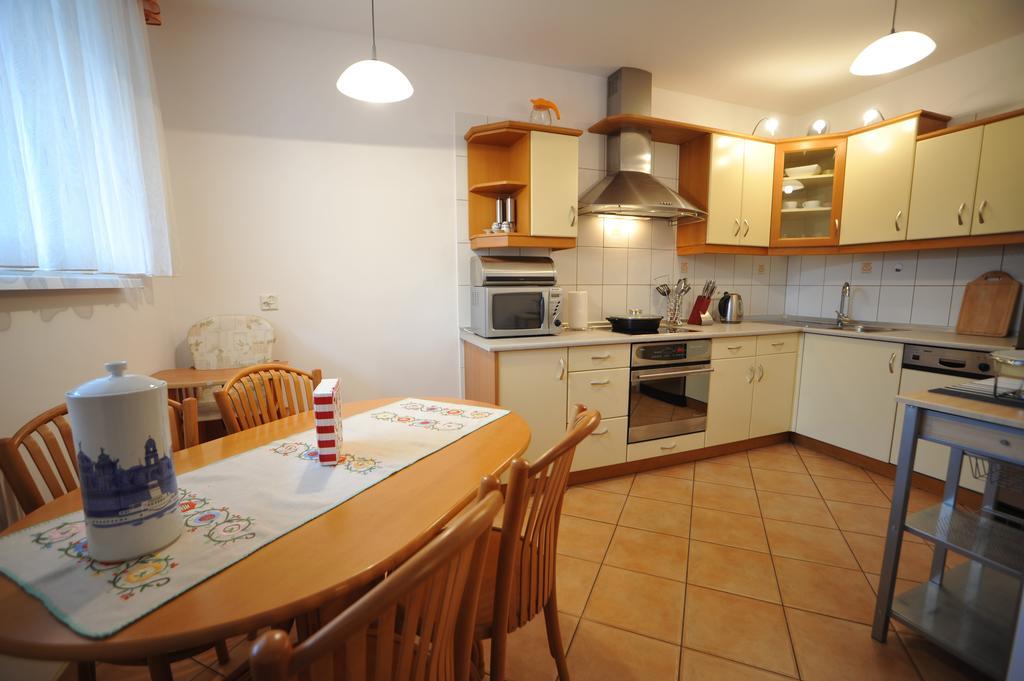 Apartment Apartament Tais
