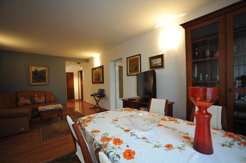 Apartament Tais Apartment
