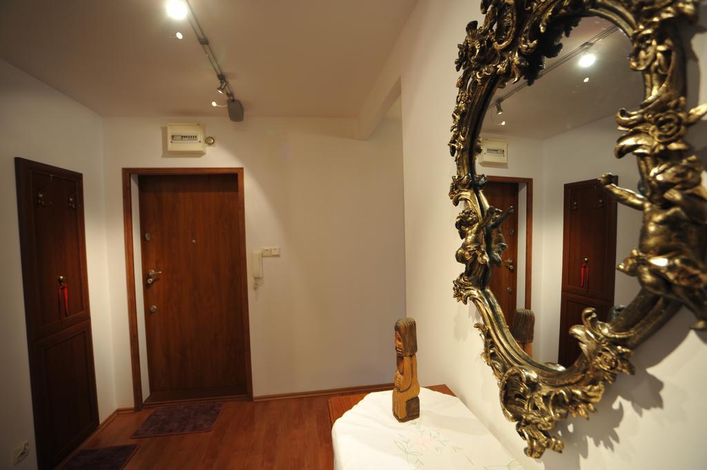 Apartament Tais *